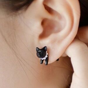 Boutique Harajuku style small pet earrings
